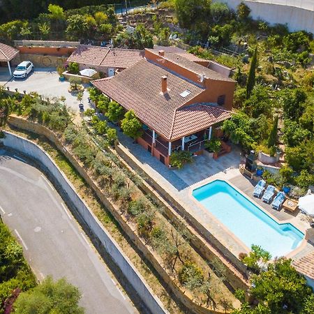 Le Camélia: Charming Apartment with Pool in Tranquil Estate Sollies-Toucas Exterior photo